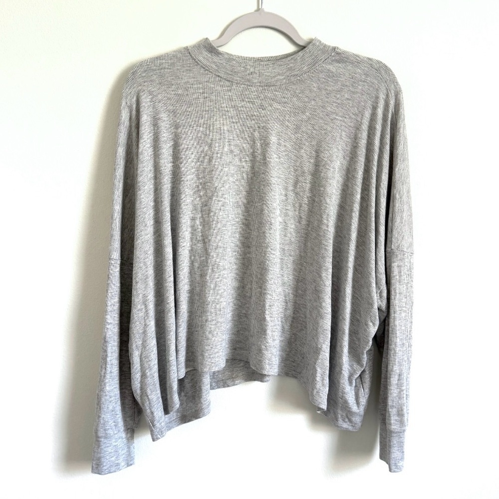 Joah Brown Oversized Ribbed Knit Long Sleeve Top One Size Gray Slouchy Crop - Picture 2 of 7